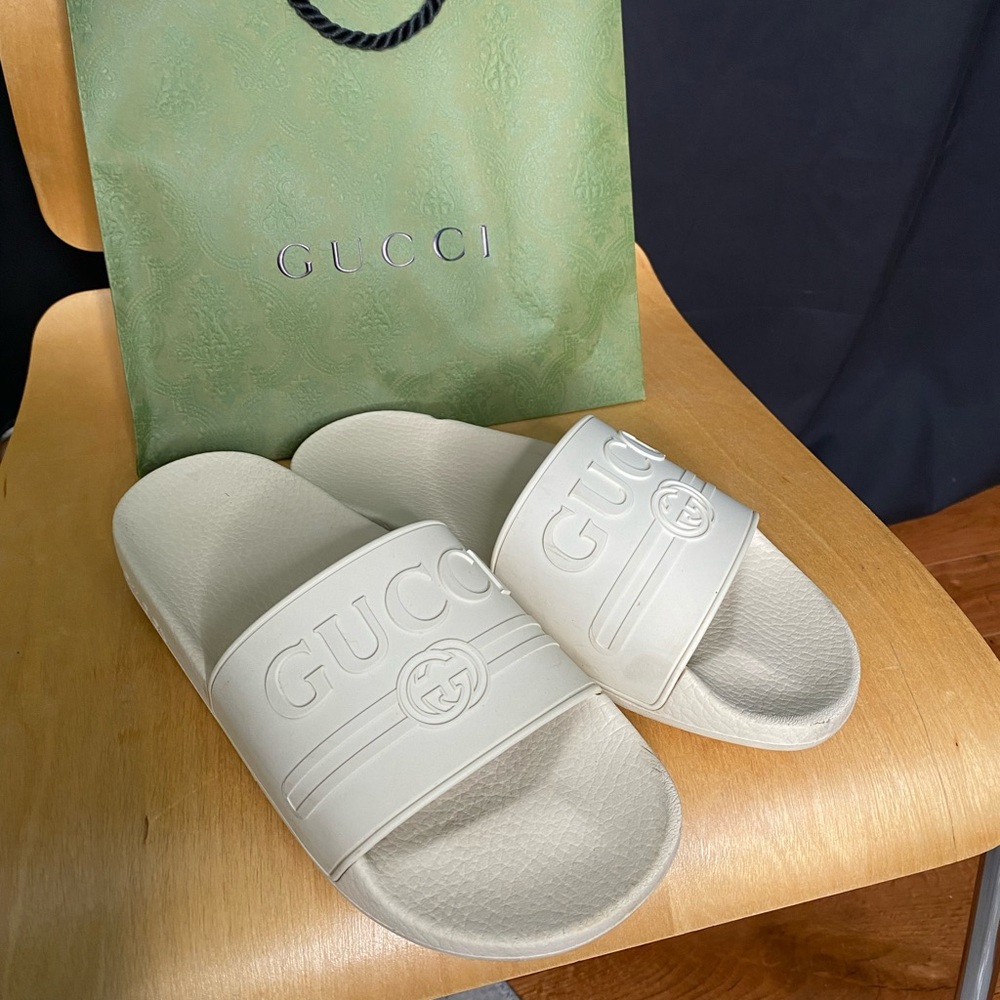 Gucci Sandals Pastel.